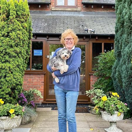 Castle Farmhouse Bed And Breakfast Glenfield Bagian luar foto