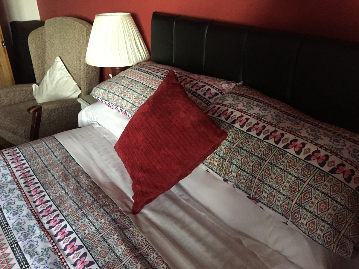 Castle Farmhouse Bed And Breakfast Glenfield Bagian luar foto